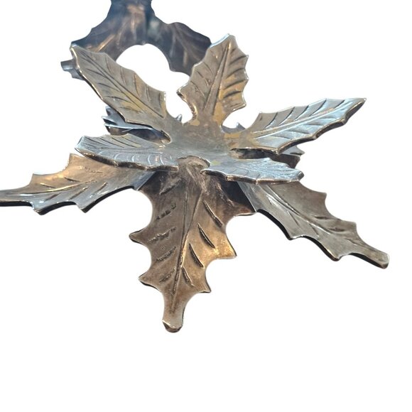 VTG Brass Christmas Candle Holders Holly Poinsetta Handcrafted India Set Of 6 - Picture 2 of 14